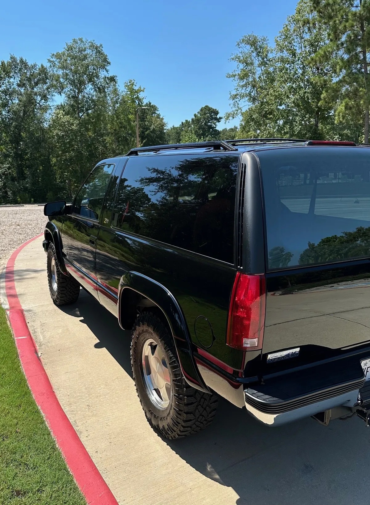 Chevrolet-Blazer-1994-Black-Red-4