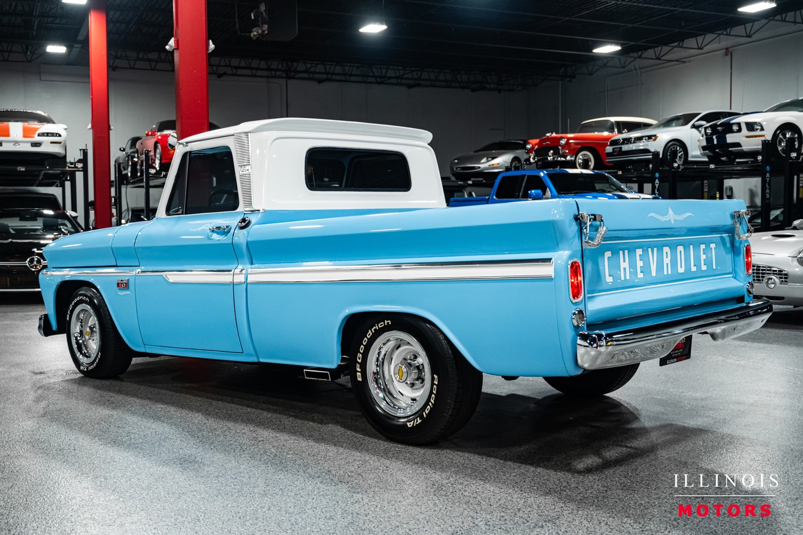 Chevrolet-C-10-1966-Truck-2