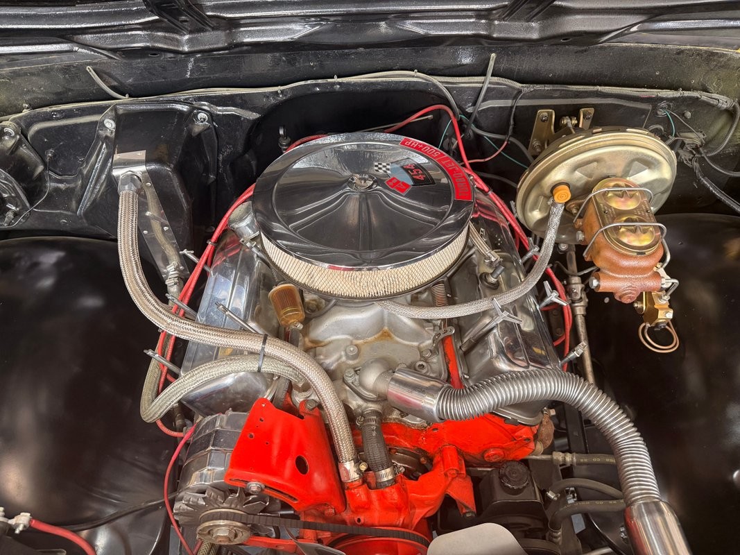 Chevrolet-C-10-1967-Truck-13