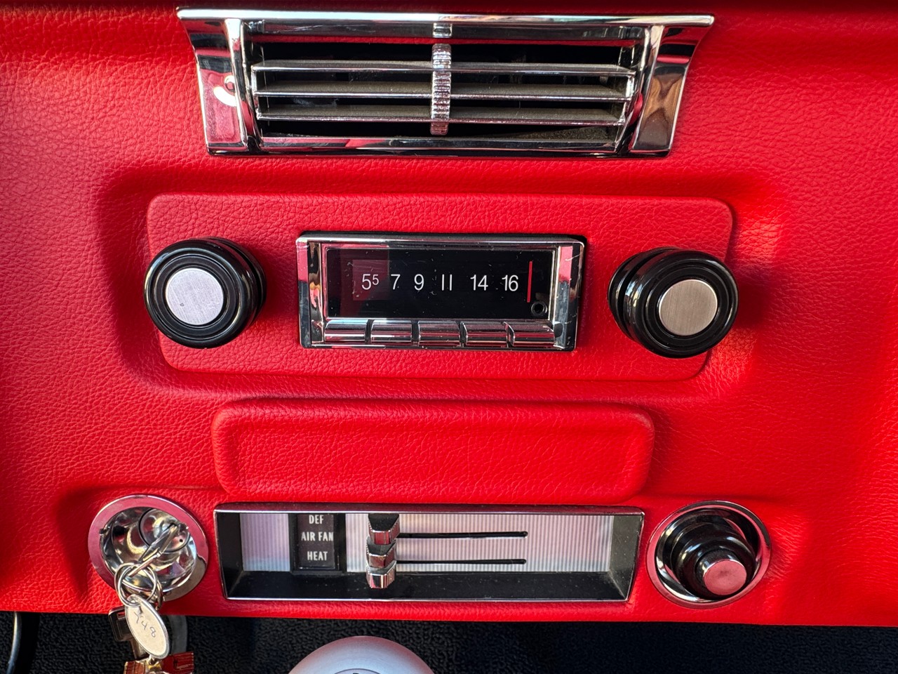 Chevrolet-C-10-1968-Pickup-Truck-32