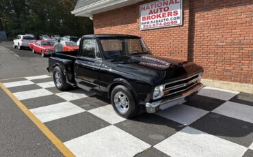 Chevrolet-C-10-1968-Standard-Cab-Pickup-1