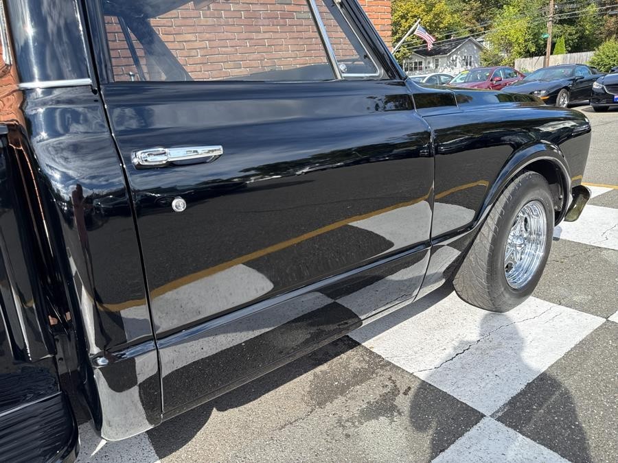 Chevrolet-C-10-1968-Standard-Cab-Pickup-12