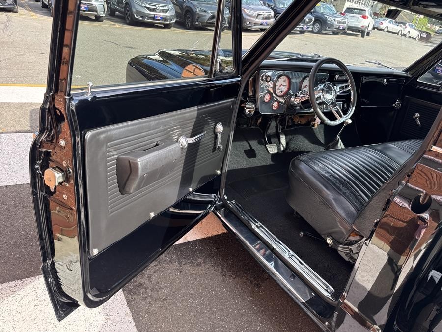 Chevrolet-C-10-1968-Standard-Cab-Pickup-19