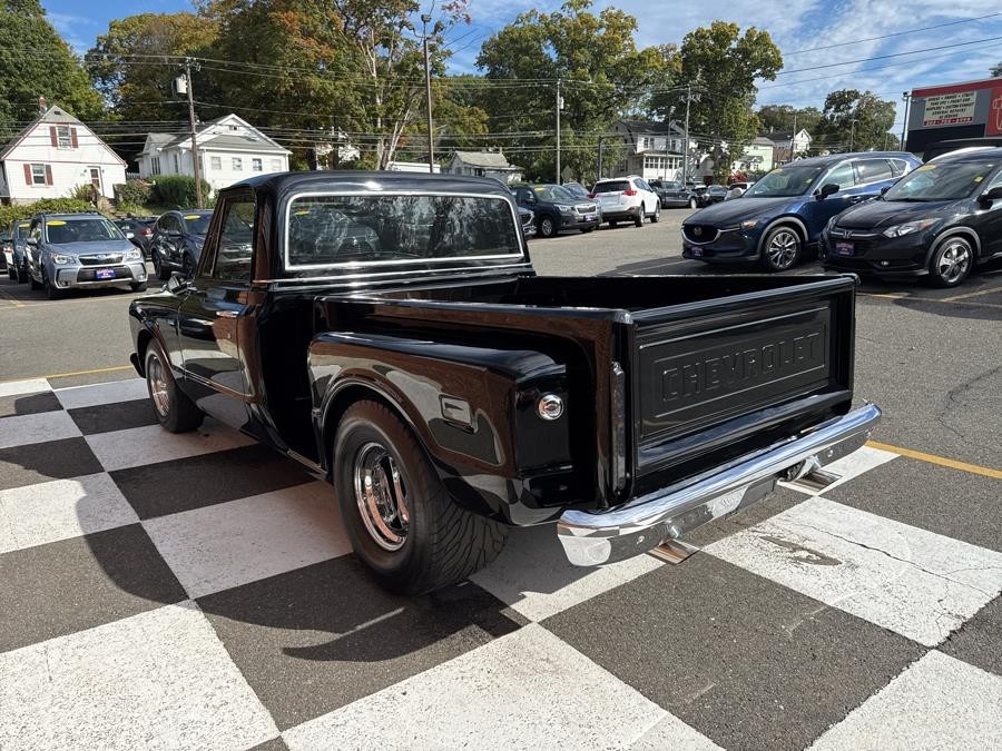 Chevrolet-C-10-1968-Standard-Cab-Pickup-4