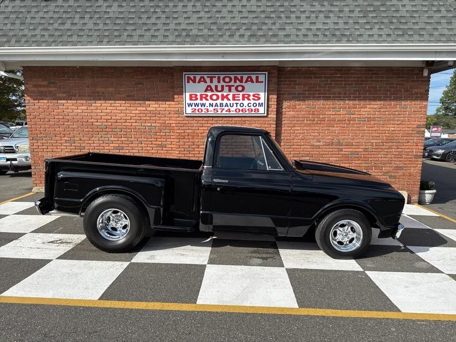 Chevrolet-C-10-1968-Standard-Cab-Pickup