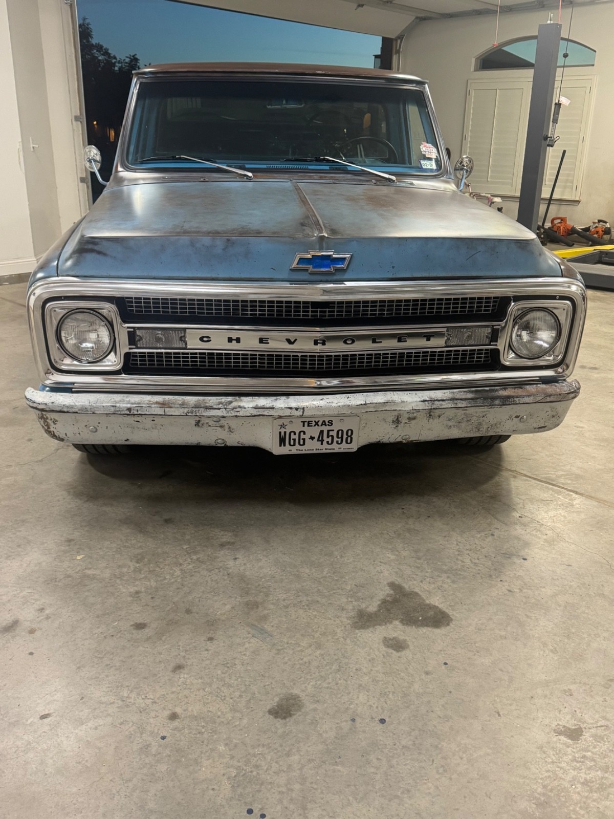 Chevrolet-C-10-1969-Standard-Cab-Pickup-8