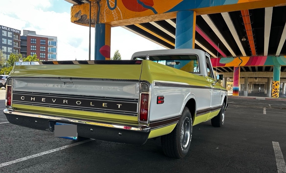 Chevrolet-C-10-1972-Standard-Cab-Pickup-9
