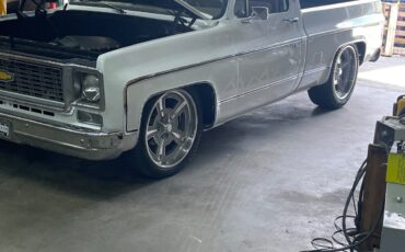 Chevrolet-C-10-1974-Standard-Cab-Pickup-1
