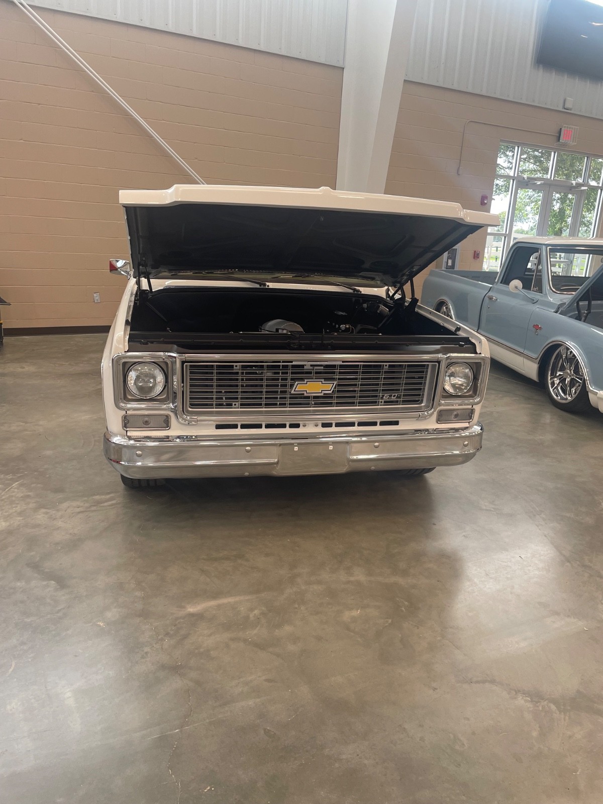 Chevrolet-C-10-1974-Standard-Cab-Pickup-6