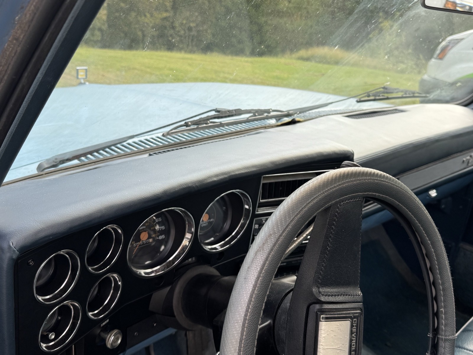 Chevrolet-C-10-1984-14