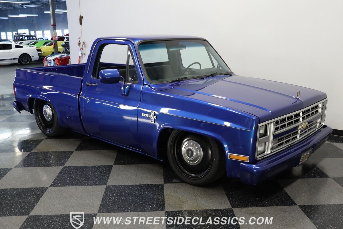 Chevrolet-C-10-1986-Pickup-Truck-13