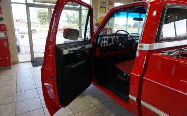 Chevrolet-C-10-1986-Truck-20