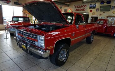 Chevrolet-C-10-1986-Truck-29
