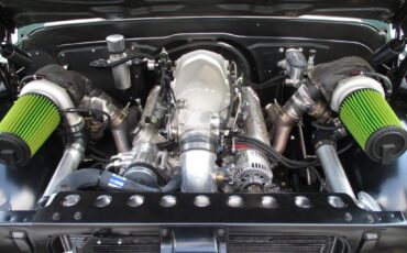 Chevrolet-C-10-LS-Twin-Turbo-Resto-Mod-1967-2