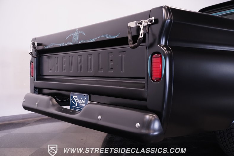 Chevrolet-C10-1962-Flat-Black-Black-23