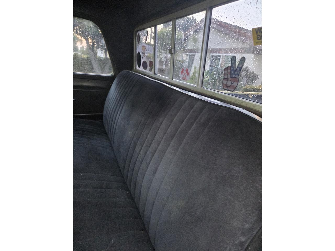 Chevrolet-C10-1963-Yellow-Black-14
