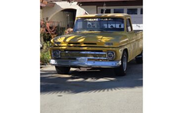 Chevrolet-C10-1963-Yellow-Black-15