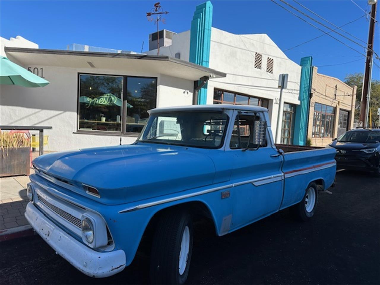 Chevrolet-C10-1966-BlueWhite-Tan-1