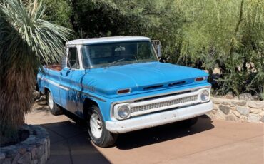 Chevrolet-C10-1966-BlueWhite-Tan-4