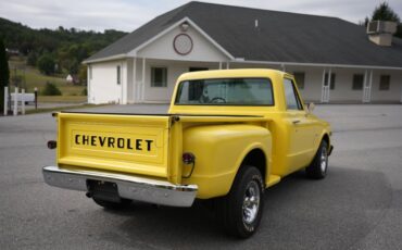 Chevrolet-C10-1967-Yellow-Black-13