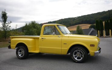 Chevrolet-C10-1967-Yellow-Black-19