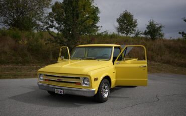 Chevrolet-C10-1967-Yellow-Black-26