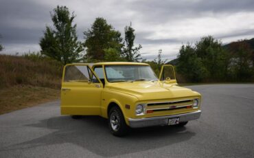 Chevrolet-C10-1967-Yellow-Black-29