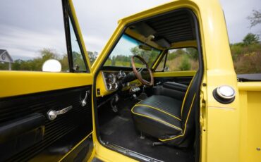 Chevrolet-C10-1967-Yellow-Black-32