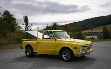 Chevrolet-C10-1967-Yellow-Black