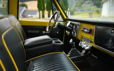Chevrolet-C10-1967-Yellow-Black-39