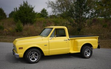 Chevrolet-C10-1967-Yellow-Black-48