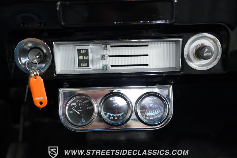 Chevrolet-C10-1971-Black-Black-46