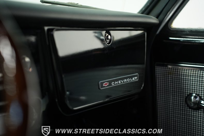 Chevrolet-C10-1971-Black-Black-48