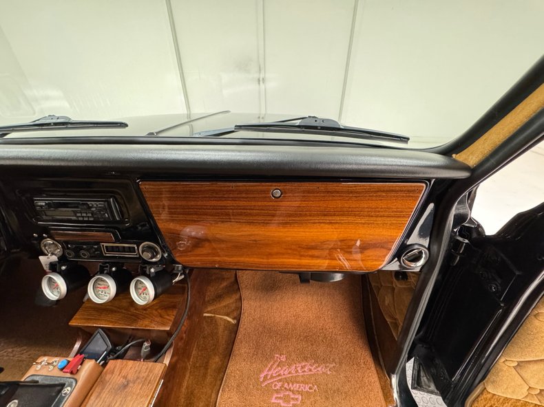 Chevrolet-C10-1971-Black-Mocha-10