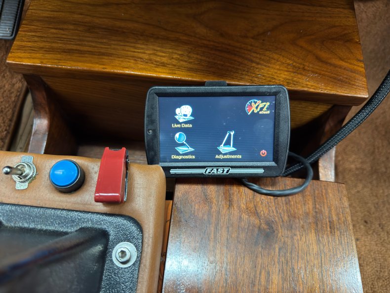 Chevrolet-C10-1971-Black-Mocha-11