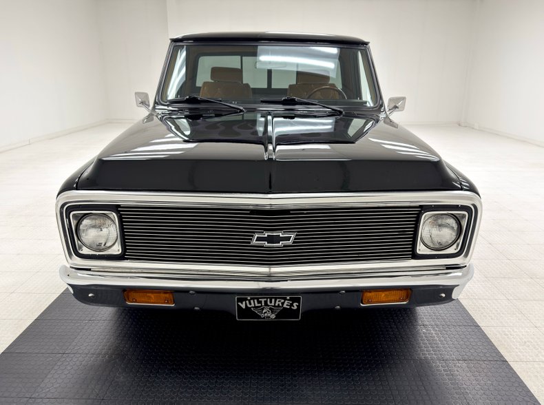 Chevrolet-C10-1971-Black-Mocha-13