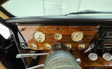 Chevrolet-C10-1971-Black-Mocha-21