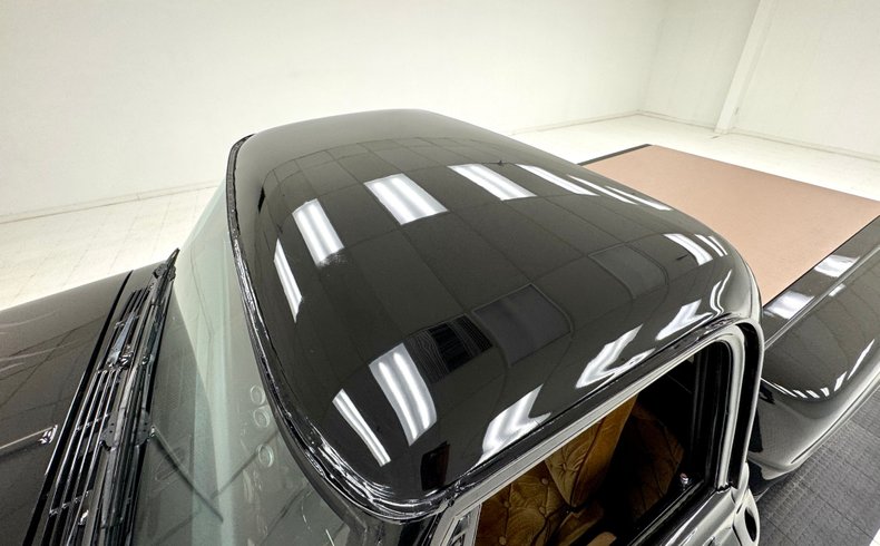 Chevrolet-C10-1971-Black-Mocha-24