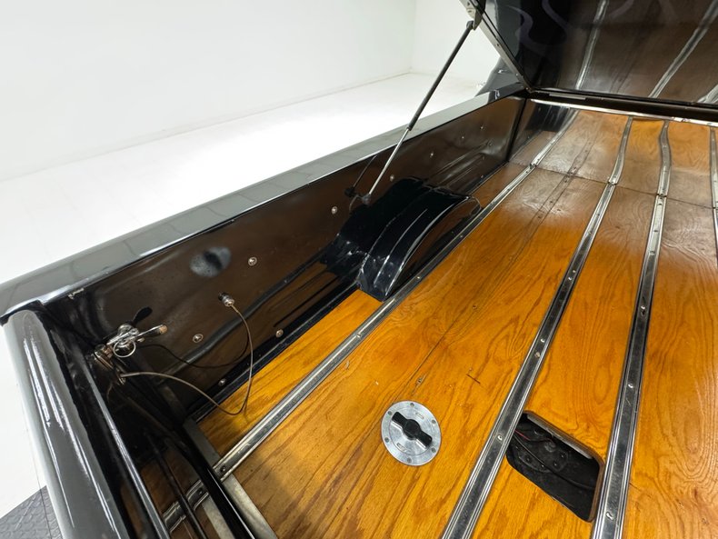 Chevrolet-C10-1971-Black-Mocha-38