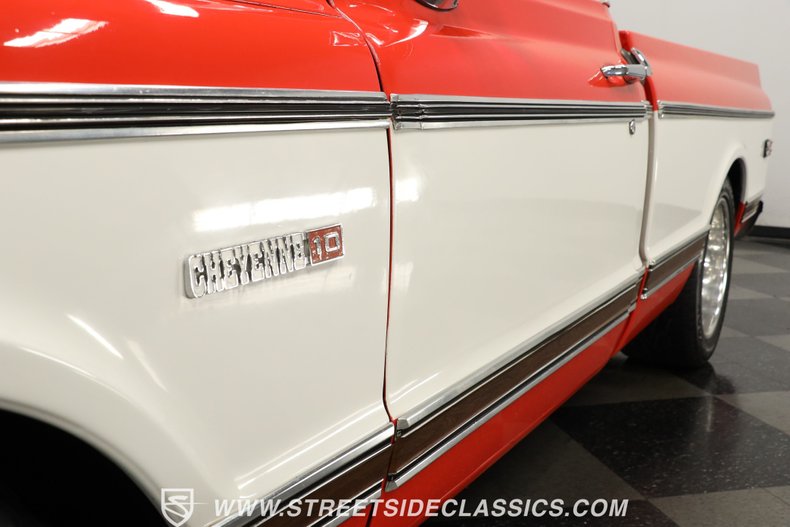 Chevrolet-C10-1972-Red-Black-11