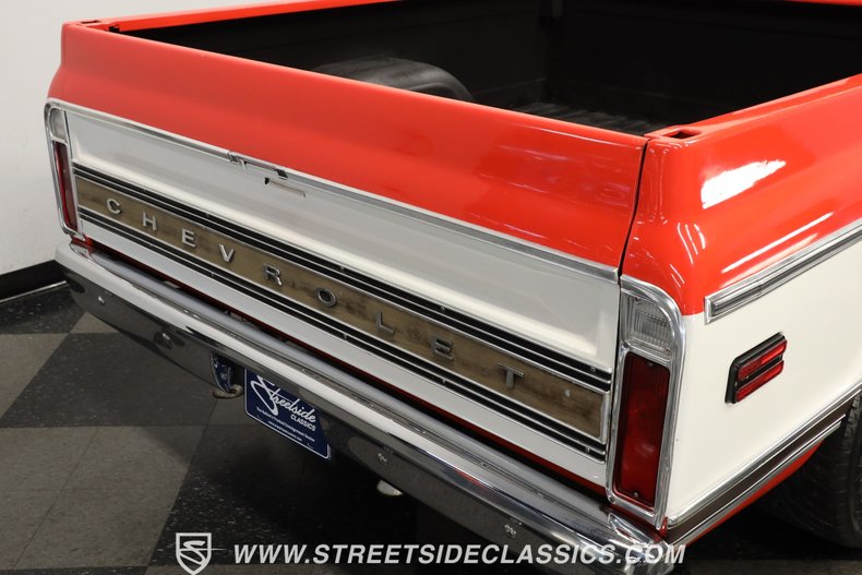 Chevrolet-C10-1972-Red-Black-26