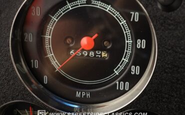 Chevrolet-C10-1972-Red-Black-32