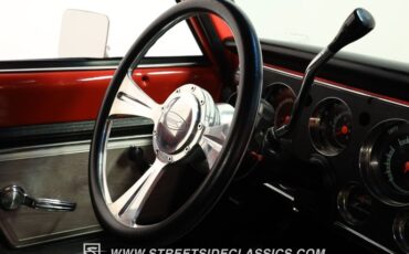 Chevrolet-C10-1972-Red-Black-36