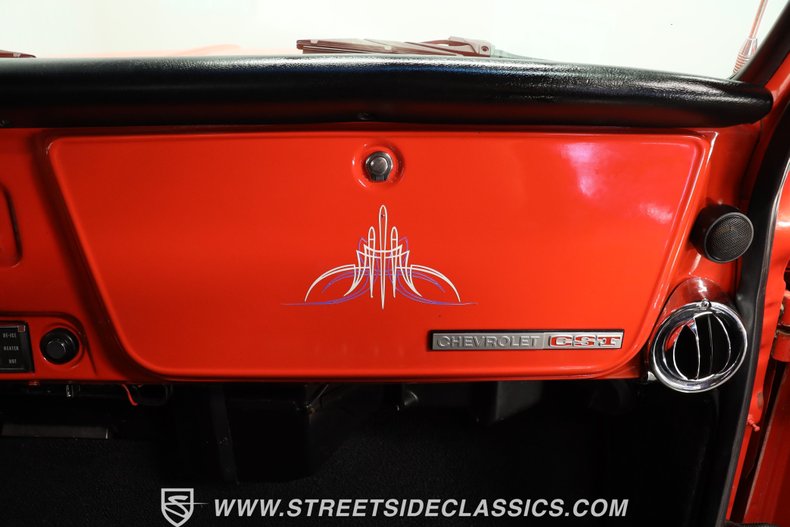 Chevrolet-C10-1972-Red-Black-37