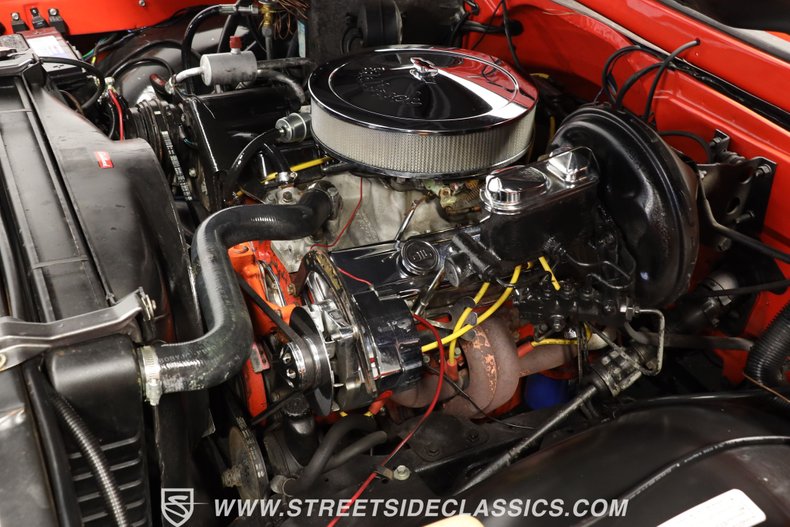 Chevrolet-C10-1972-Red-Black-4