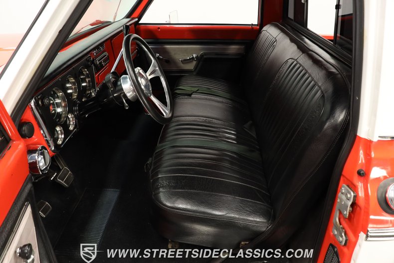 Chevrolet-C10-1972-Red-Black-5