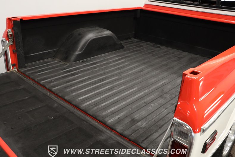 Chevrolet-C10-1972-Red-Black-8