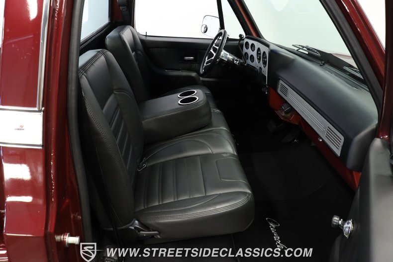 Chevrolet-C10-1977-Burgundy-Maroon-Black-17