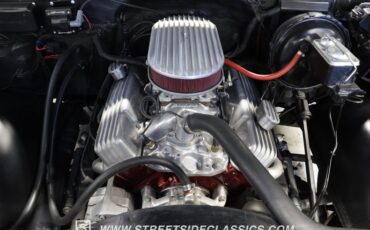 Chevrolet-C10-1977-Burgundy-Maroon-Black-2