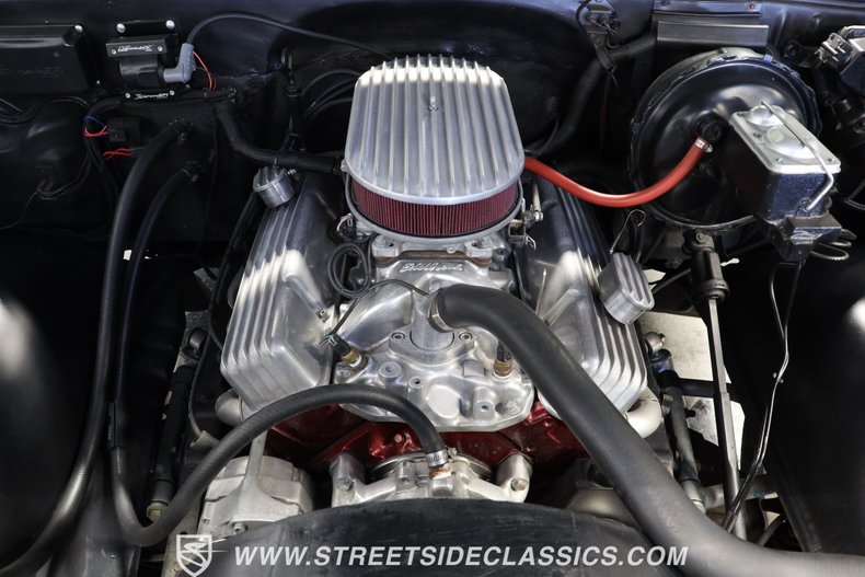 Chevrolet-C10-1977-Burgundy-Maroon-Black-2